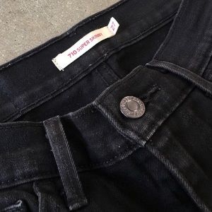 710 Levis skinny jeans sz:27 👖
